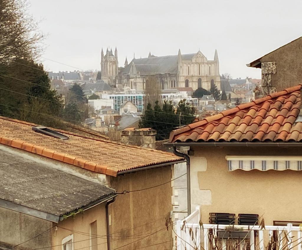 Le Perchoir-Poitiers-Laconciergerie Luaran gambar